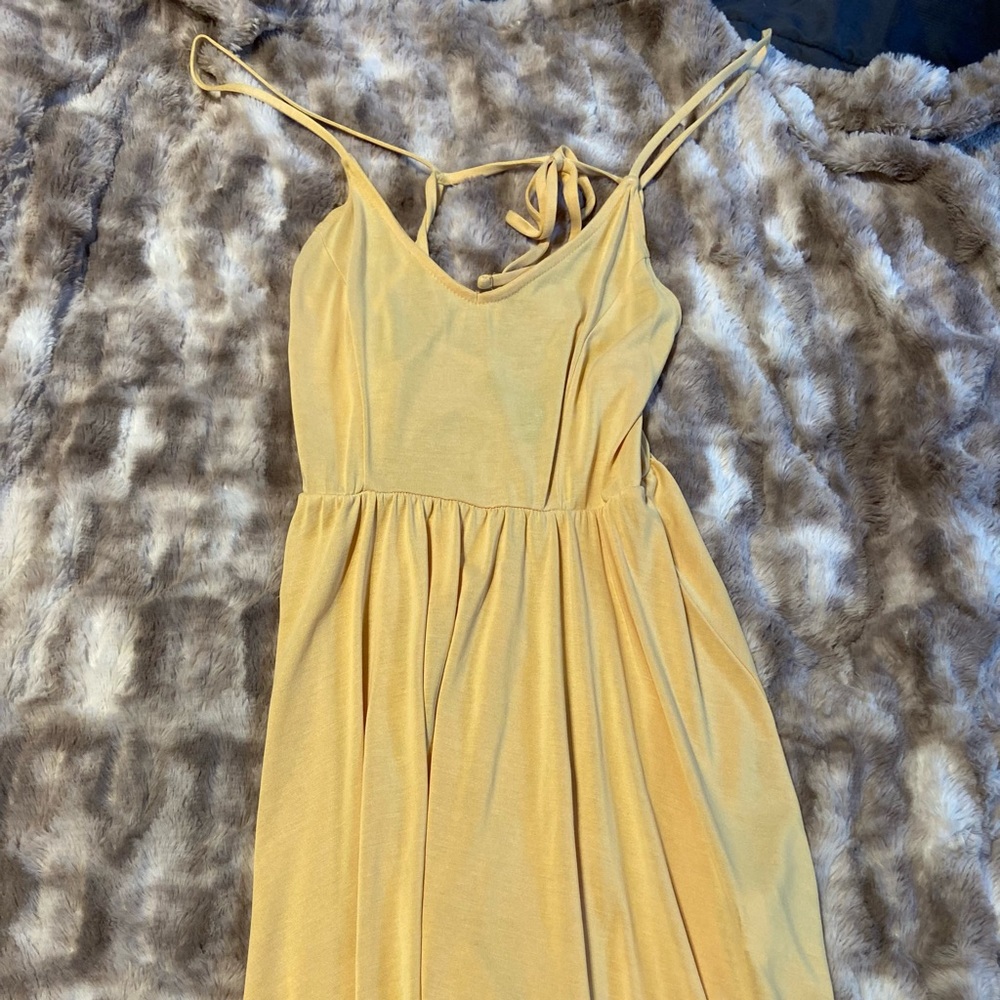 flowy mid size dress